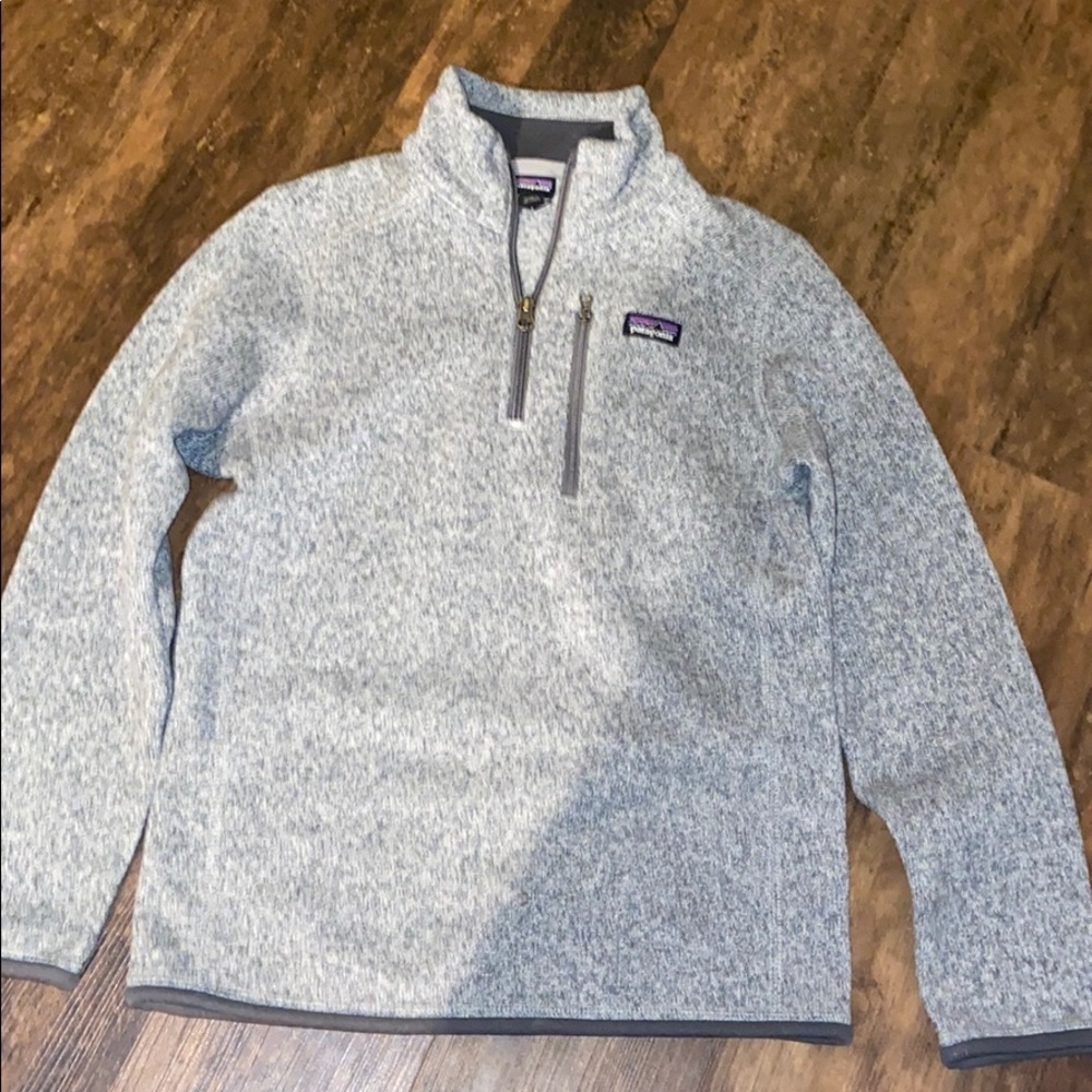Patigonia Quarter zip